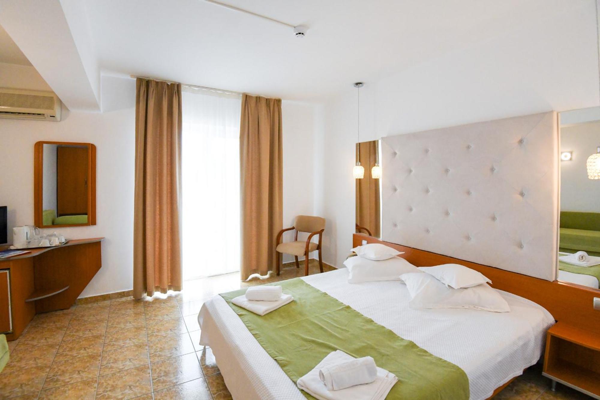 Complex Modern All Inclusive มามายา ภายนอก รูปภาพ